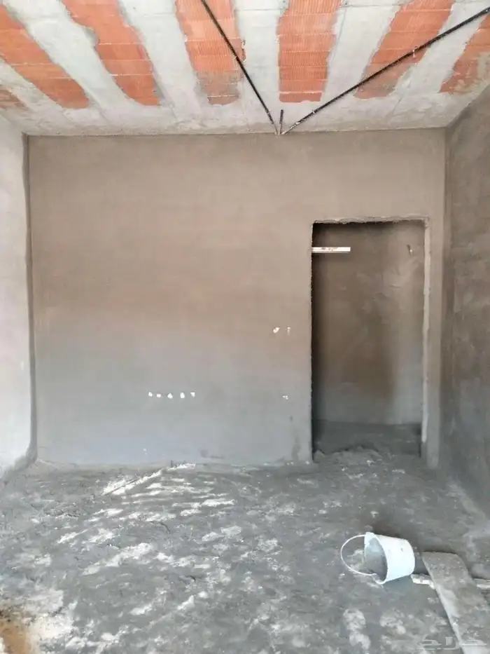 مليس ممتاذ خبره باللياسه واعمال الترميم والتعديل 0