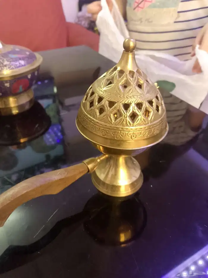 البيع صباب عدد 150سعرهم مبخره 75ريال وصحون 500ريال 0