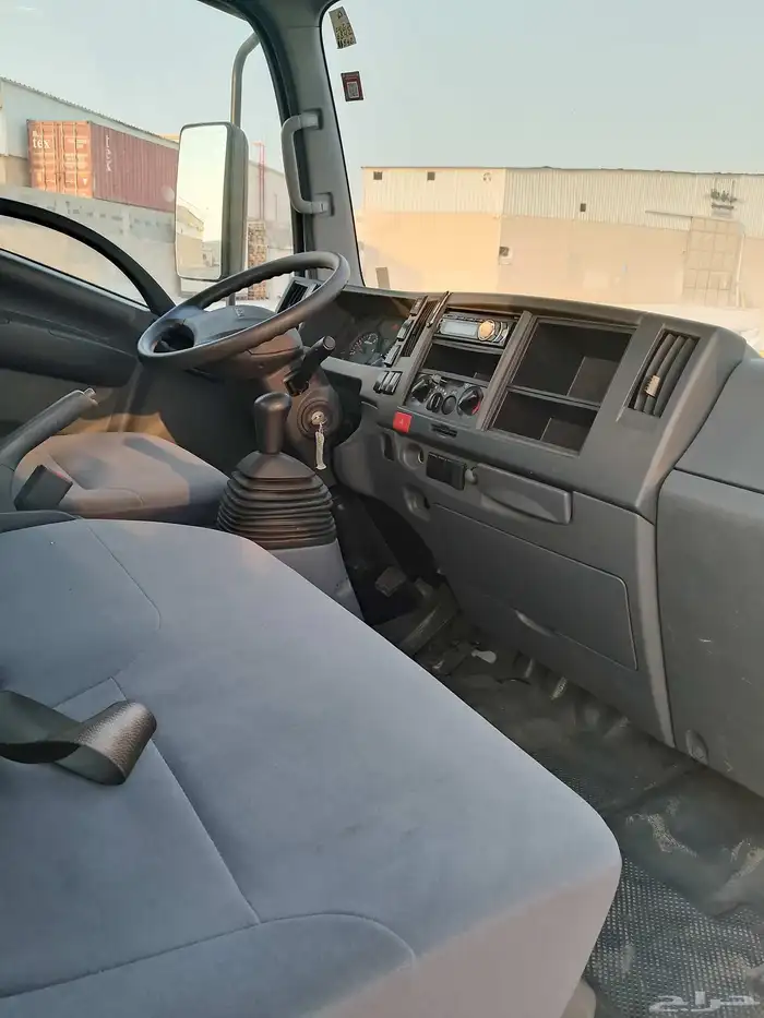 ايسوزو شاحنه قلابي 3
