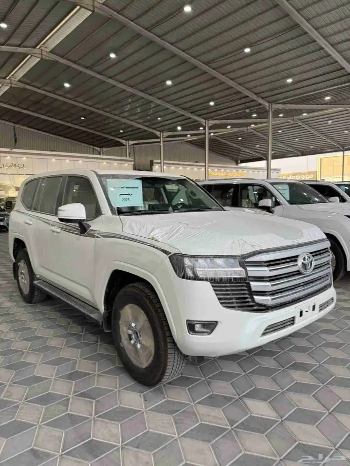 لاندكروزر - جي اكس ار - L2 - بريمي - 2025 2