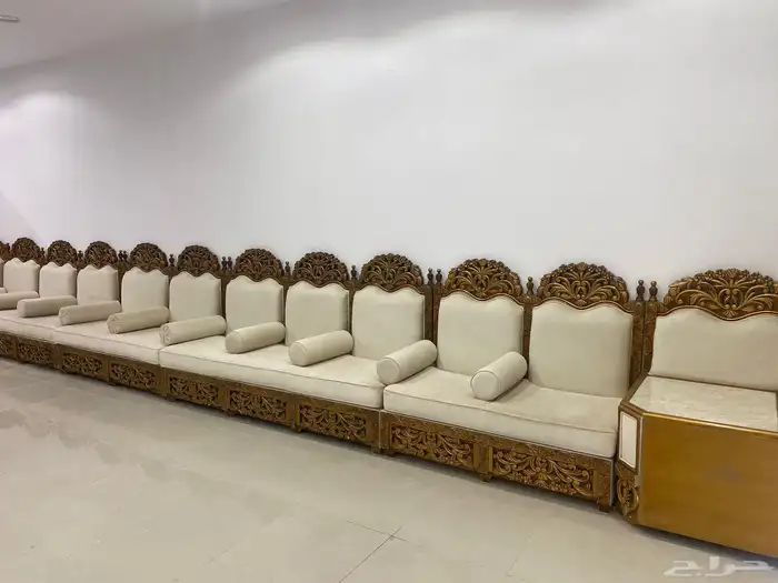 كنب و طاوله طعام 1
