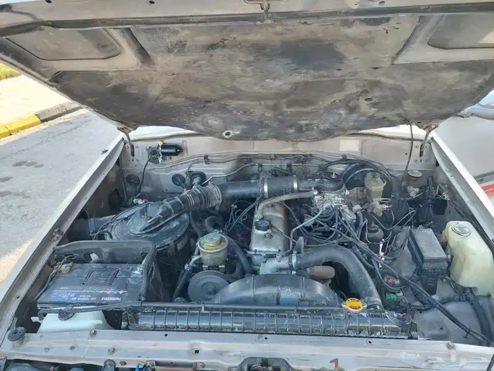 لاندكروزر موديل 92 7