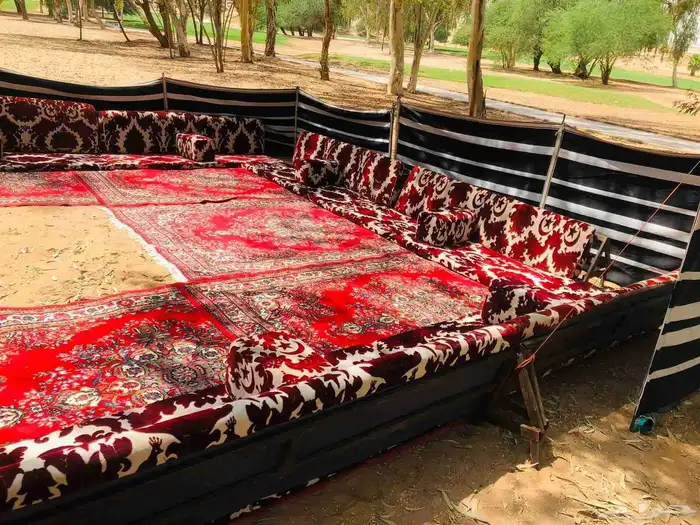الرياض وخارج الرياض 1