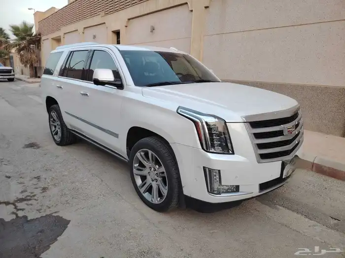 كاديلاك 2019 0