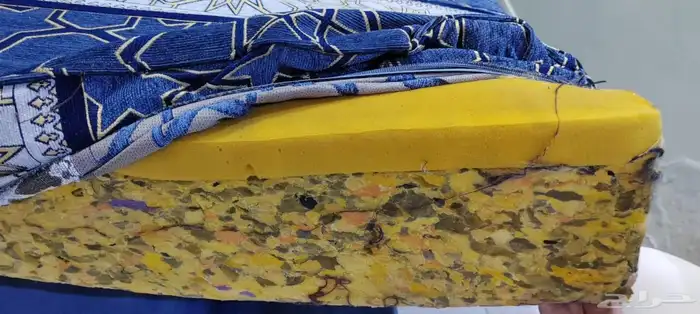 عرض على مجلس 12 متر 3