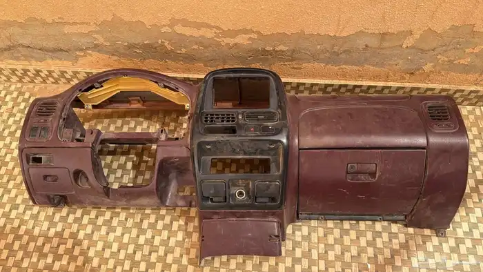 نيسان ددسن قشر طبلون 2