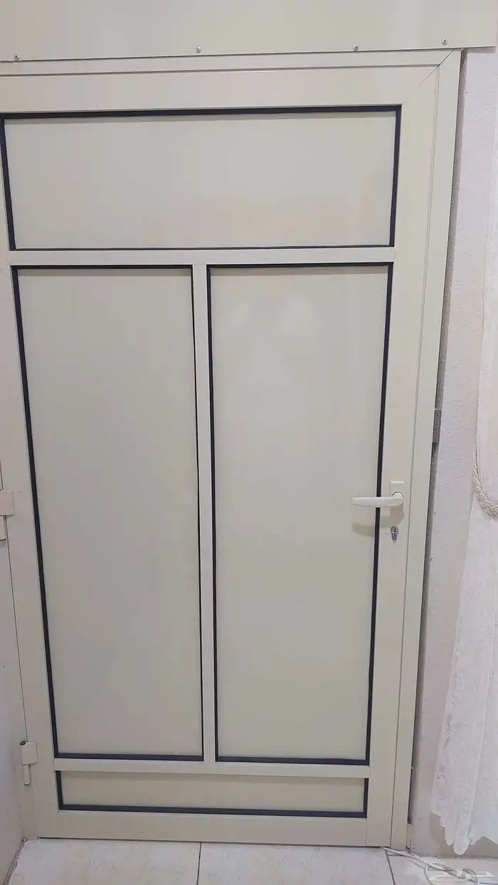 باب المنيوم مع فريم 0