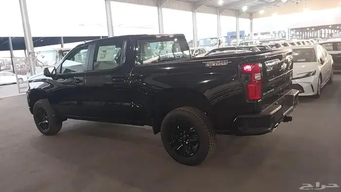 شفروليه سلفرادو Z71 LT بكب غمارتين 2025 11