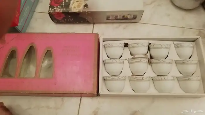 تراميس دلال فناجين قهوة وكاسات شاي من السيف للبيع 28