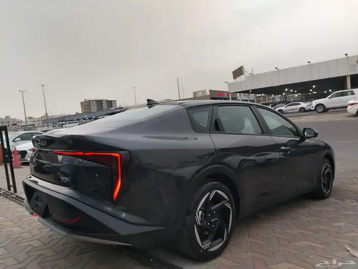كيا K4 نص فل GLS 2.0 موديل 2026 4