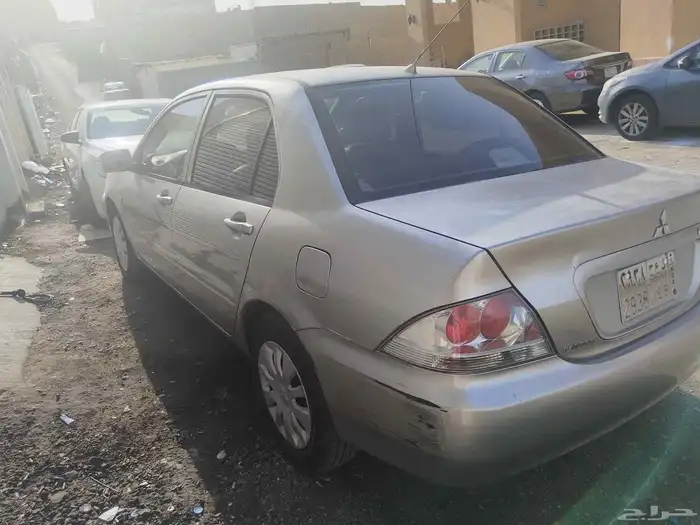 ميتسوبيشي لانسر بومه موديل2011 2
