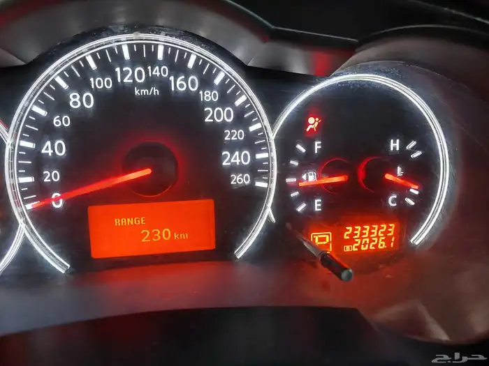 للبيع نيسان 2010 فل كامل   الموديل  نيسان 2010   الفئة 8