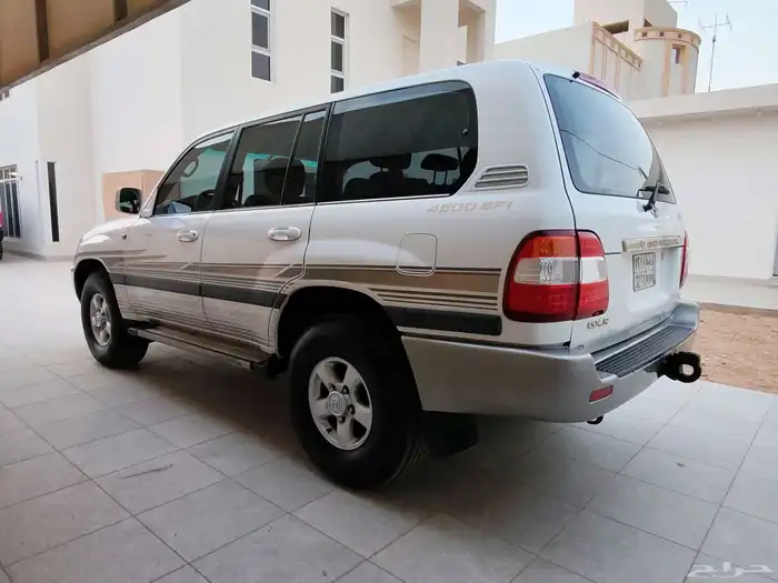 لاندكروزر 2002 اتوماتيك 19