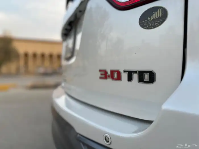 ايسوزو MUX 2020 10