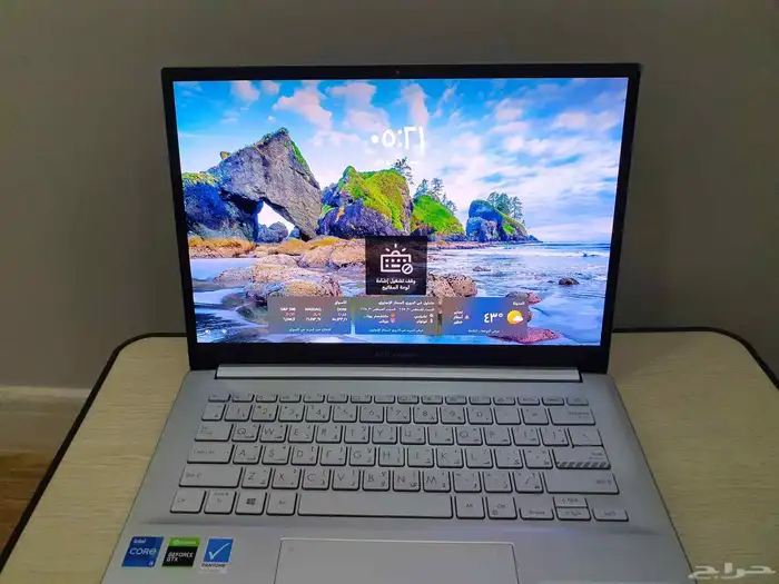 للبيع لاب توب Asus 14 أنيق جدا وبشاشة 3K HDR OLED الخلابة 4
