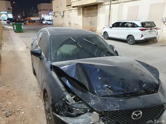 مزادا CX30 ...2021 مصدوم قابل للاصلاح 2