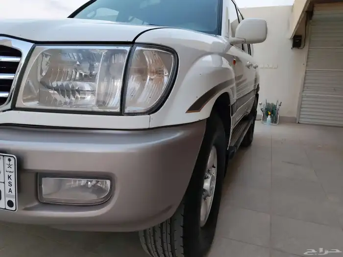 لاندكروزر 2002 اتوماتيك 25