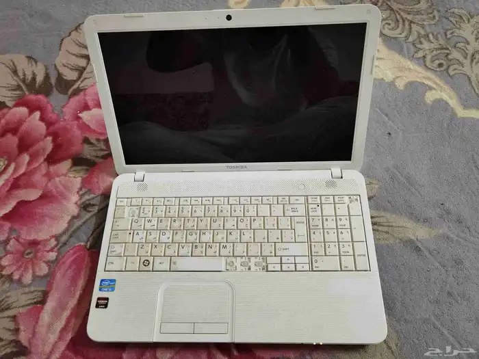لابتوب توشيبا نظيف 1