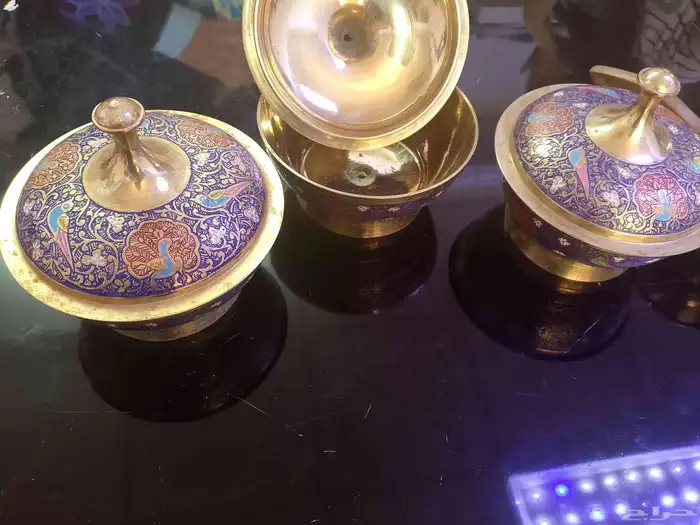 البيع صباب عدد 150سعرهم مبخره 75ريال وصحون 500ريال 4