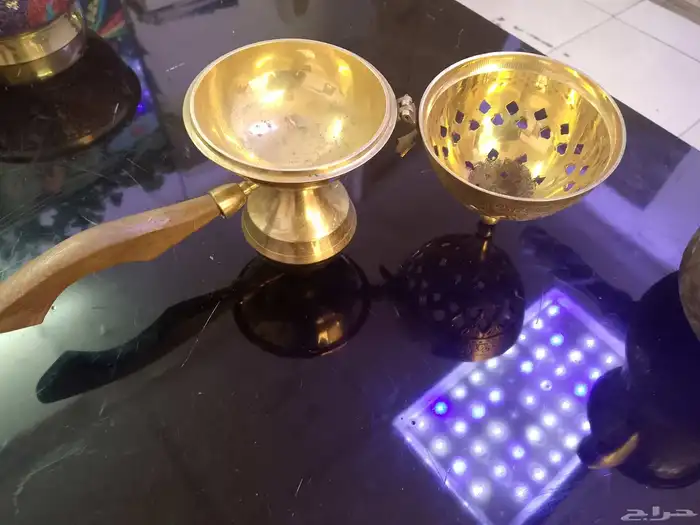 البيع صباب عدد 150سعرهم مبخره 75ريال وصحون 500ريال 1