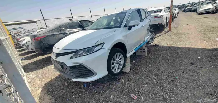 تشليح كامري 2024هايبرد او بنزين قطع غيار 0
