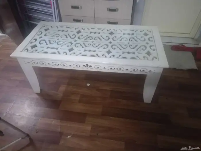 مجلس عباره عن 5 كراسي وطربيزه للبيع 4