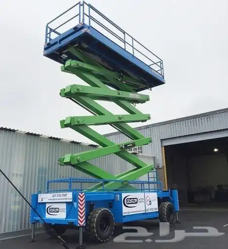 scissor lift manlift Forklift rental 12