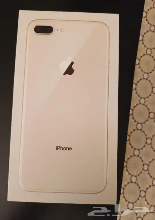 iPhone 8 plus شبه الجديد 8