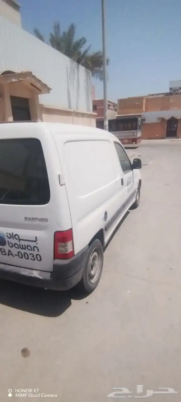 بيجو فإن 2009 3