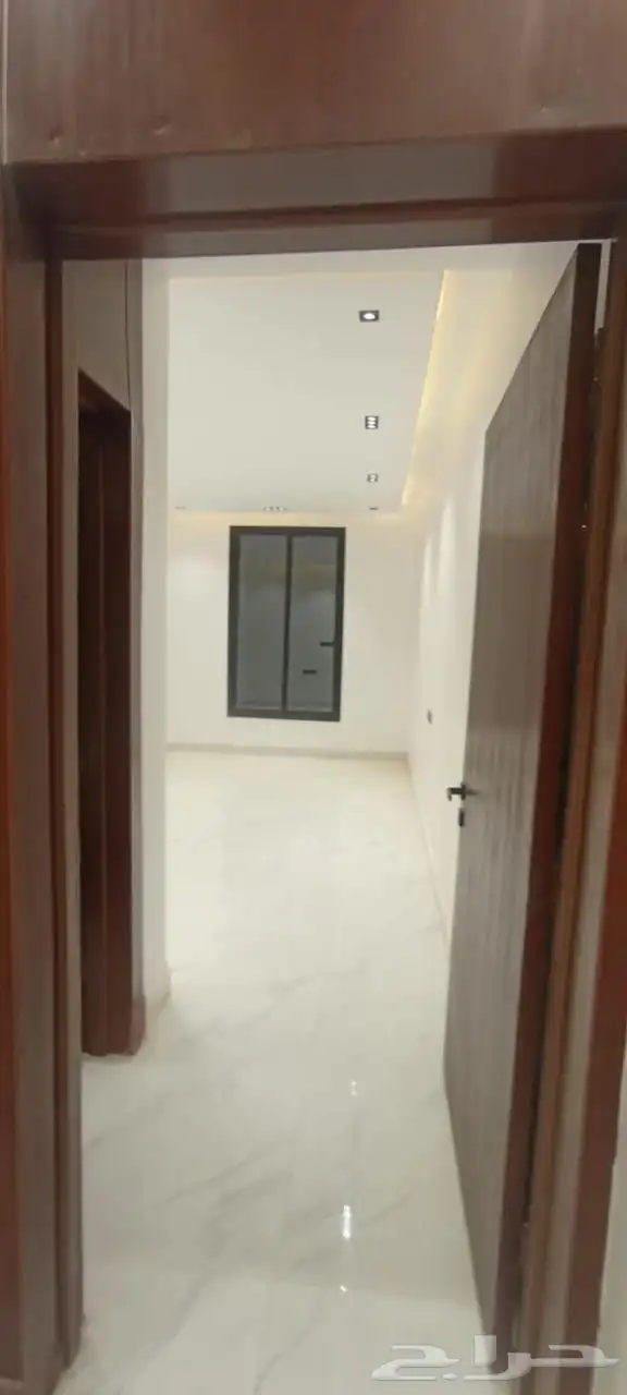 فيلا للبيع مساحه 300 حي الرمال الجنادريه 13