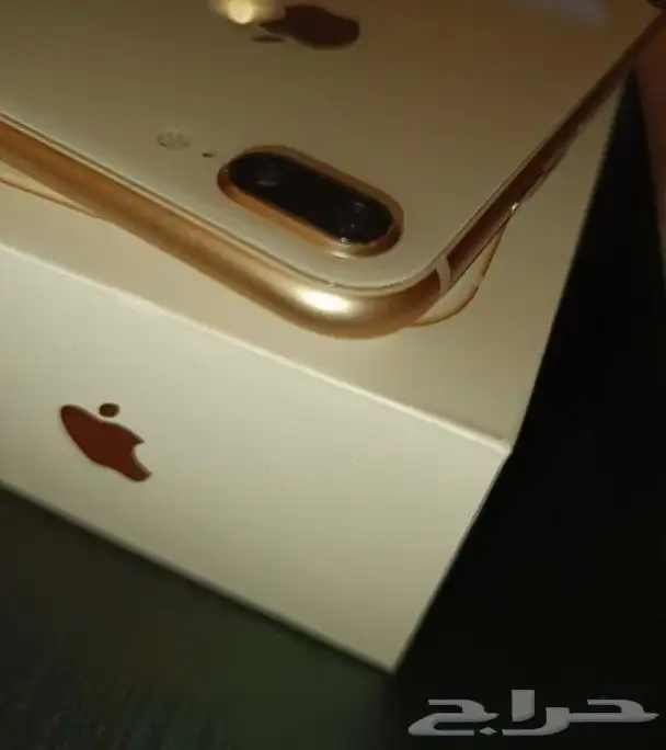 iPhone 8 plus شبه الجديد 5