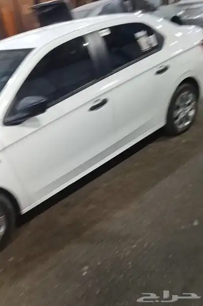 بيجو 301موديل 2014 تحتاج كرسي مساعد يمين وكل شيء فيها شغال index