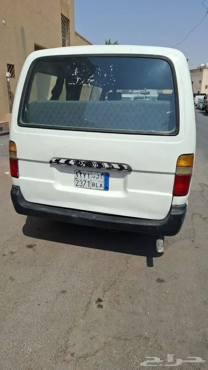Toyota model 2000 2