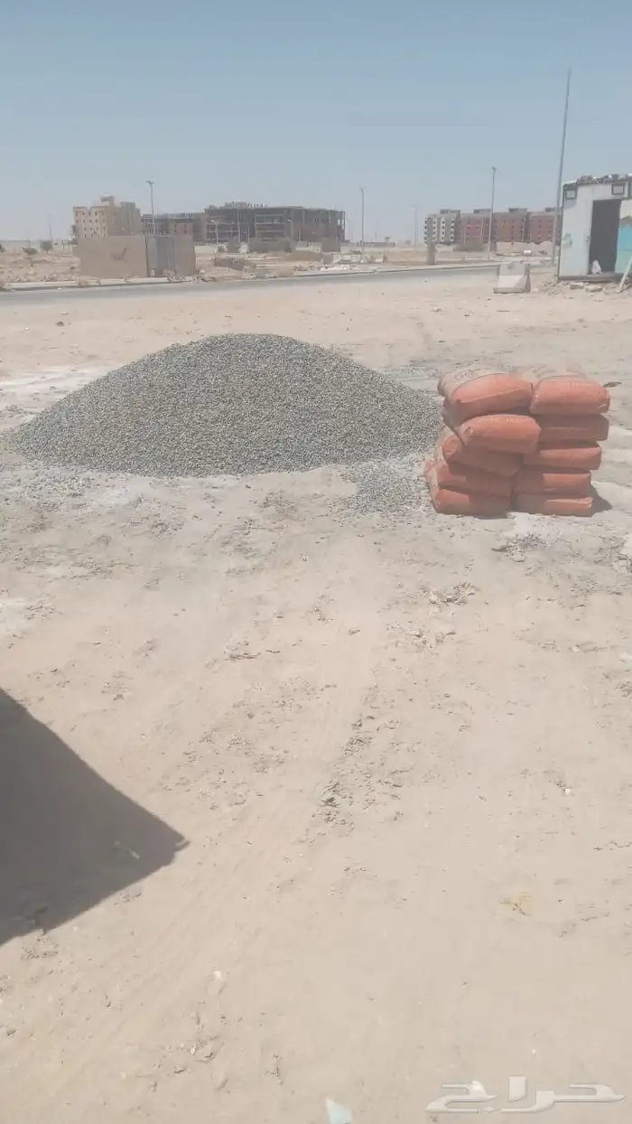 توريد مواد بناء بطحاء اسمنت طوب عتب بلك اسود واحمر ترلات بطح 4