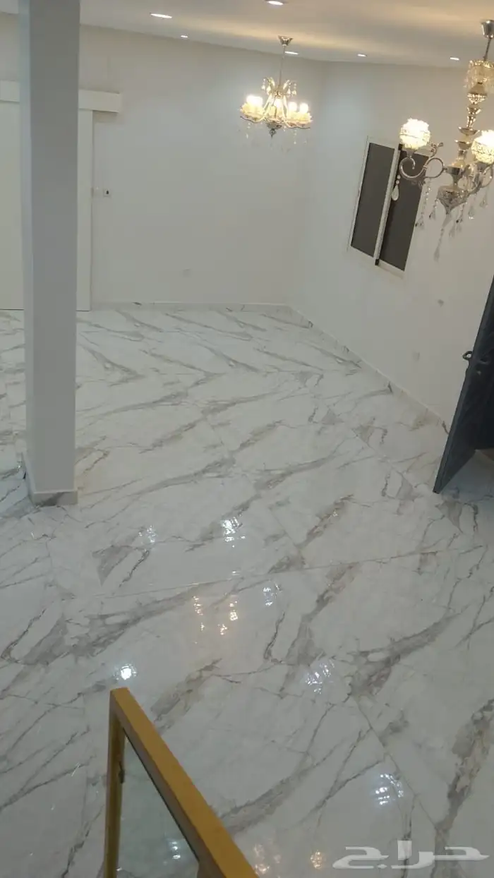 فيلا للبيع مساحه 300 حي الرمال الجنادريه 4