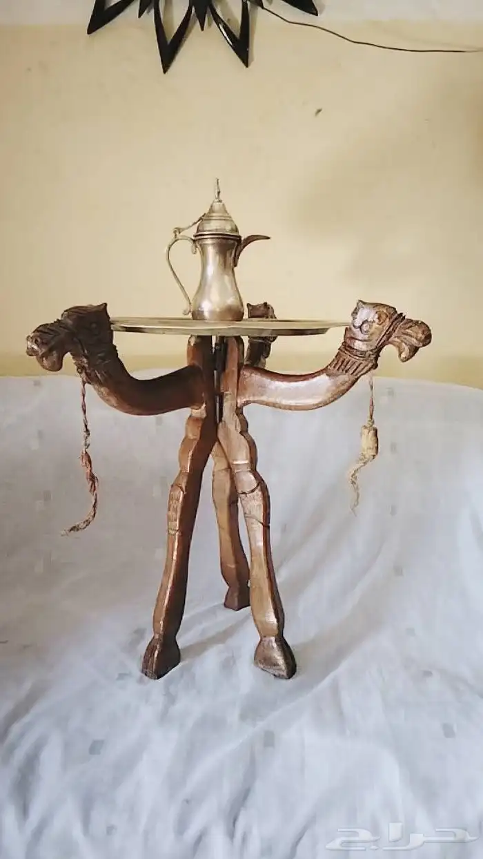 طاوله علي شكل جمل للعرض فقط 8