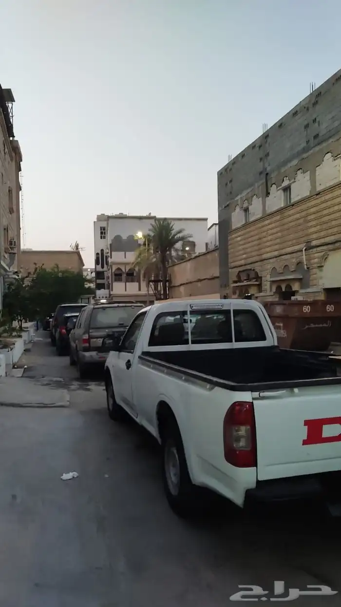 للبيع سيارة ازيزو ديماكس ديزل موديل 2008 2