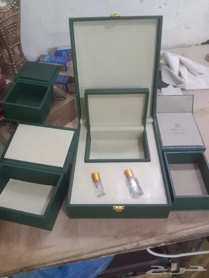 طباعة جميع منتجات اليوم الوطني السعودي من ستكر ومشائح وبكسات 3