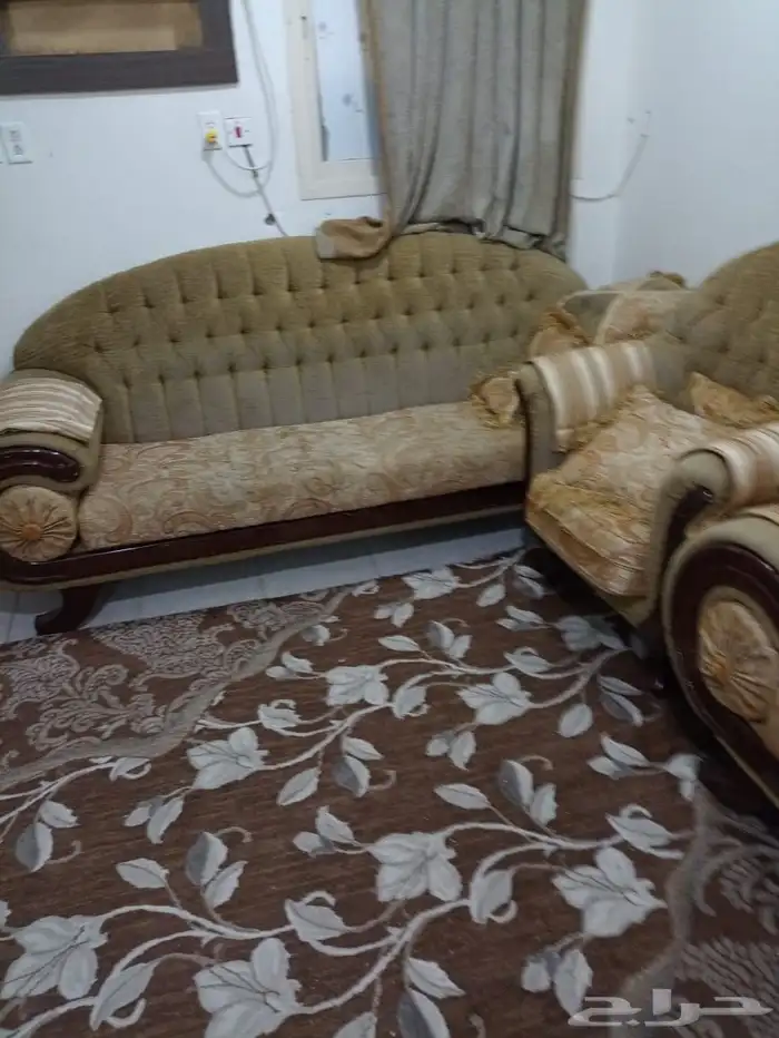 اغراض منزل للبيع بسبب السفر النهائي 12