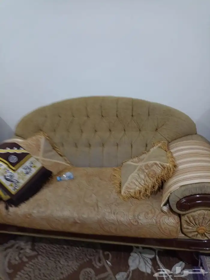 اغراض منزل للبيع بسبب السفر النهائي 11