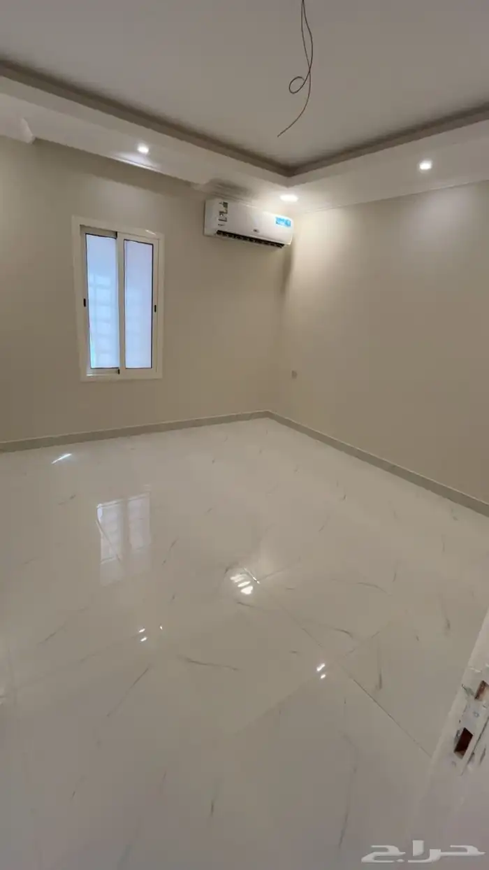 شقة للايجار عوائل 4