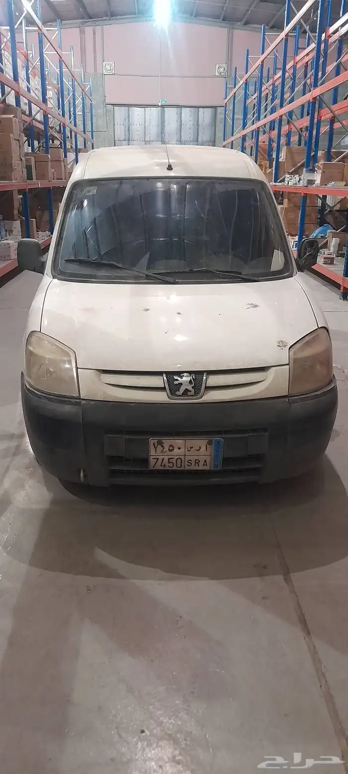 بيجو فان 2009 0