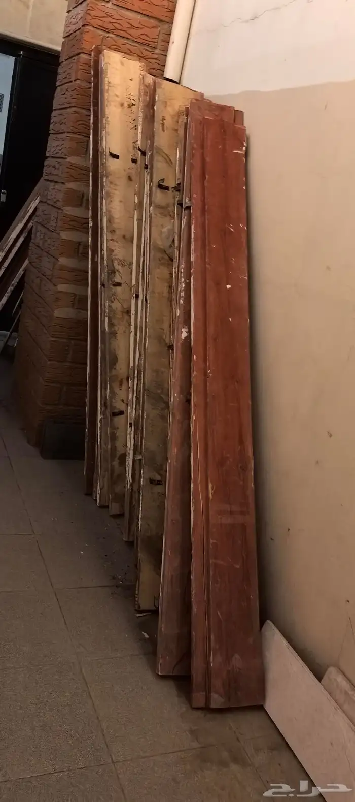 حلوق بيبان خشب 1