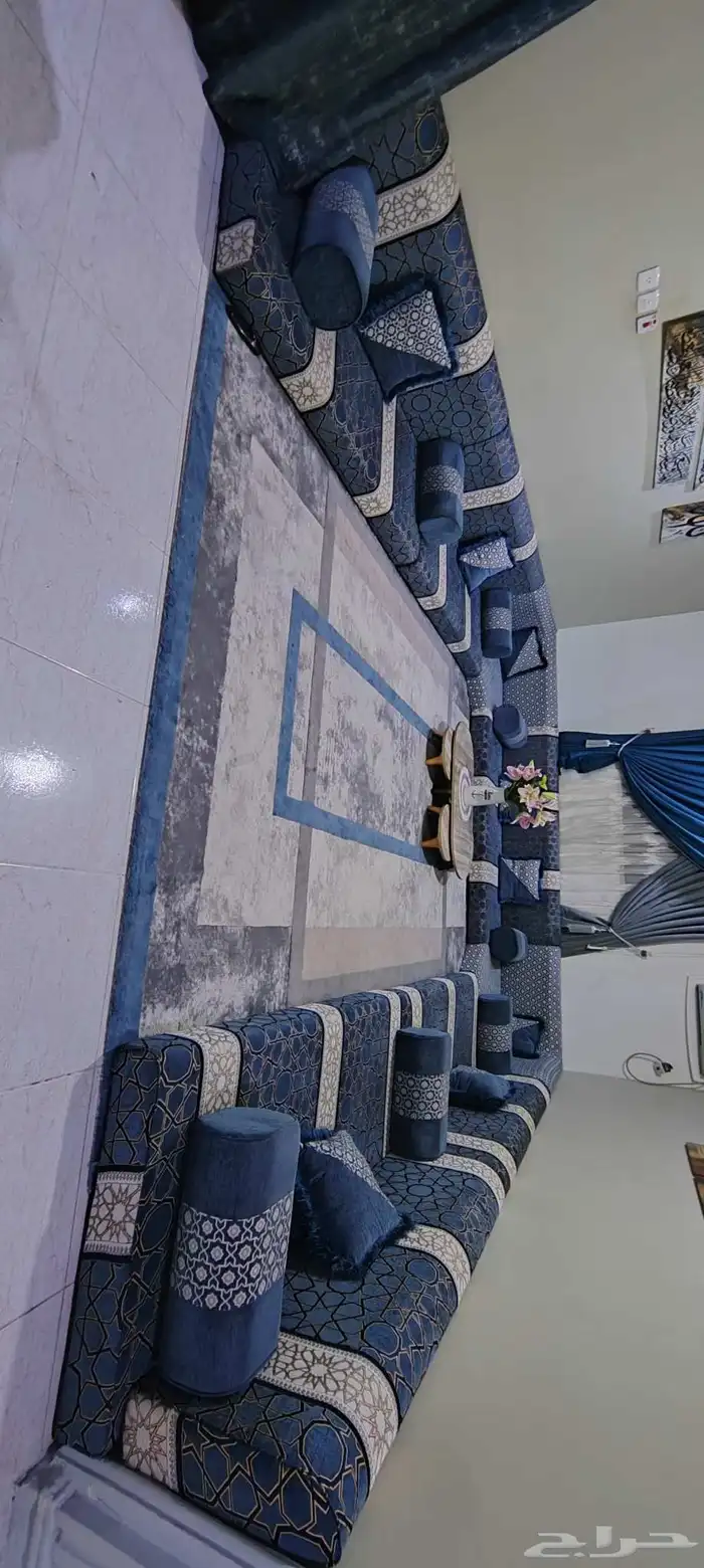 عرض على مجلس 12 متر 1