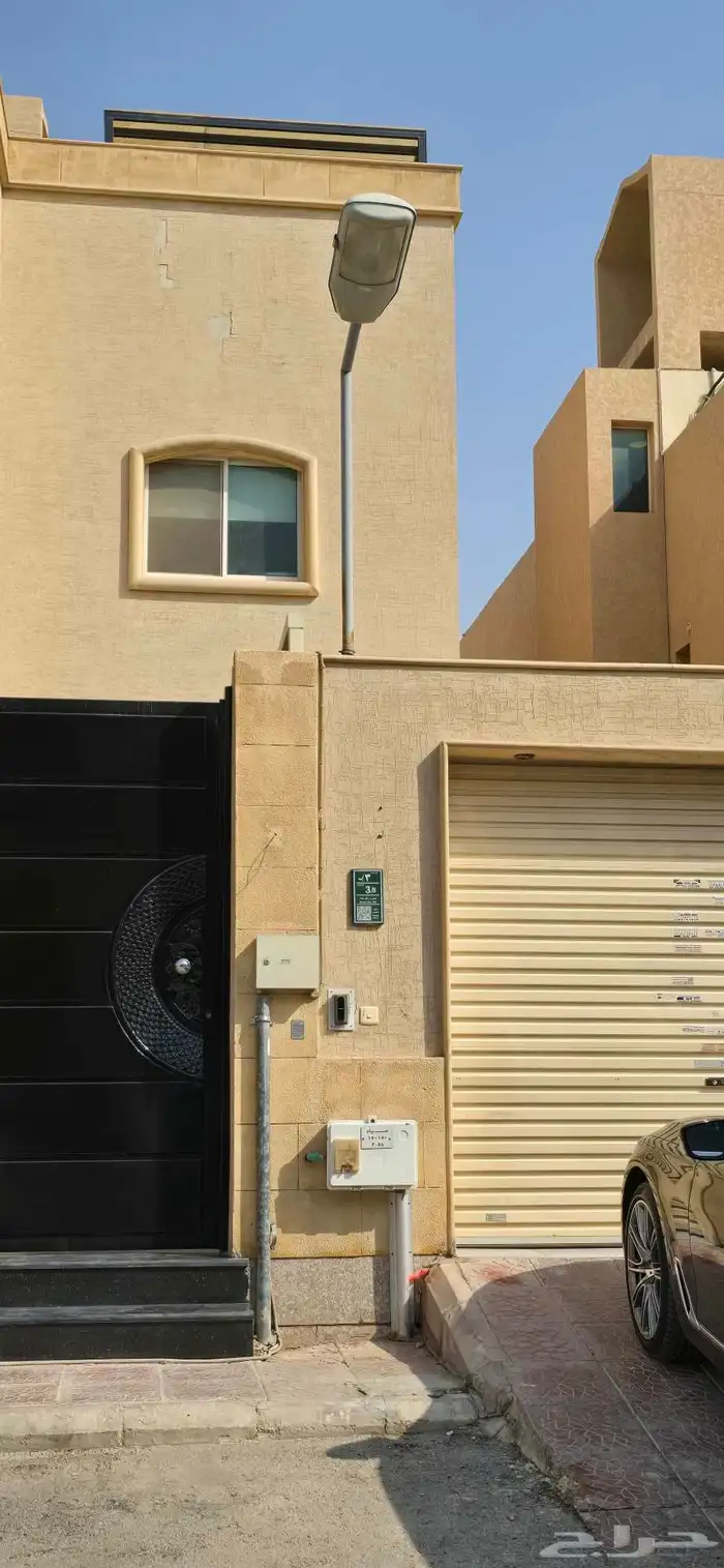 دور أرضي للبيع حي الياسمين 4