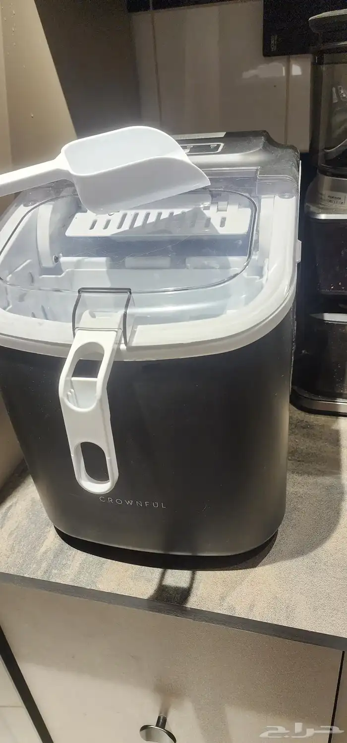 ماكينه ثلج صانعه ثلج 1