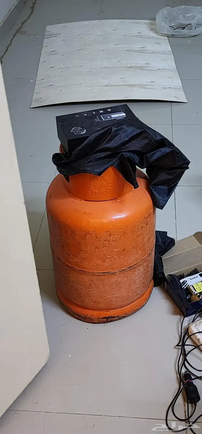 أغراض للبيع 1