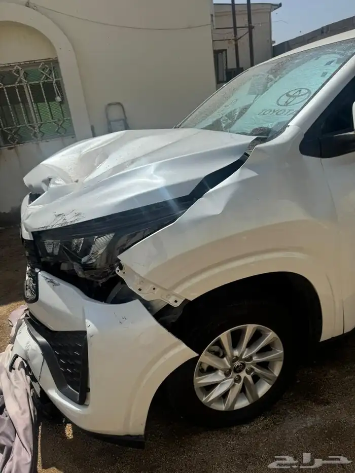 تويوتا انوفا 2024 ممشى 5600فقط 2