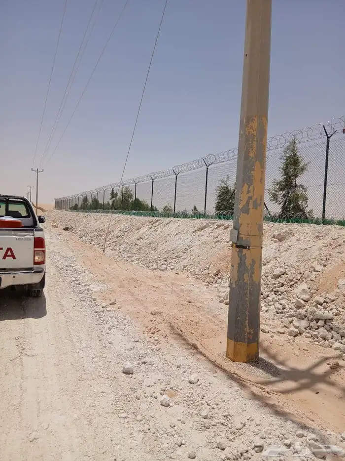 تركيب شبوك فنس توريد وتركيب شبوك سياج 3