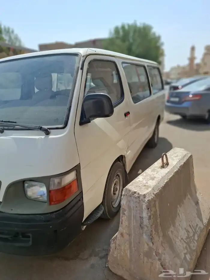 Toyota model 2000 4